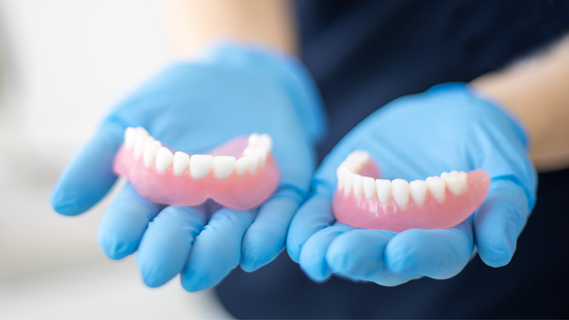Suction dentures (SEMCD) in Singapore